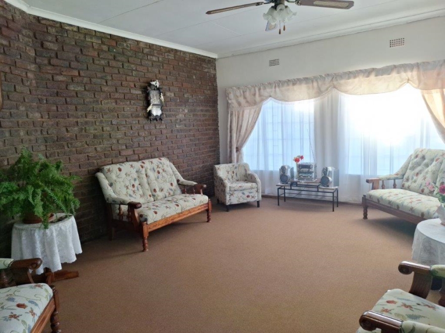 Commercial Property for Sale in Zuurplaat A H North West